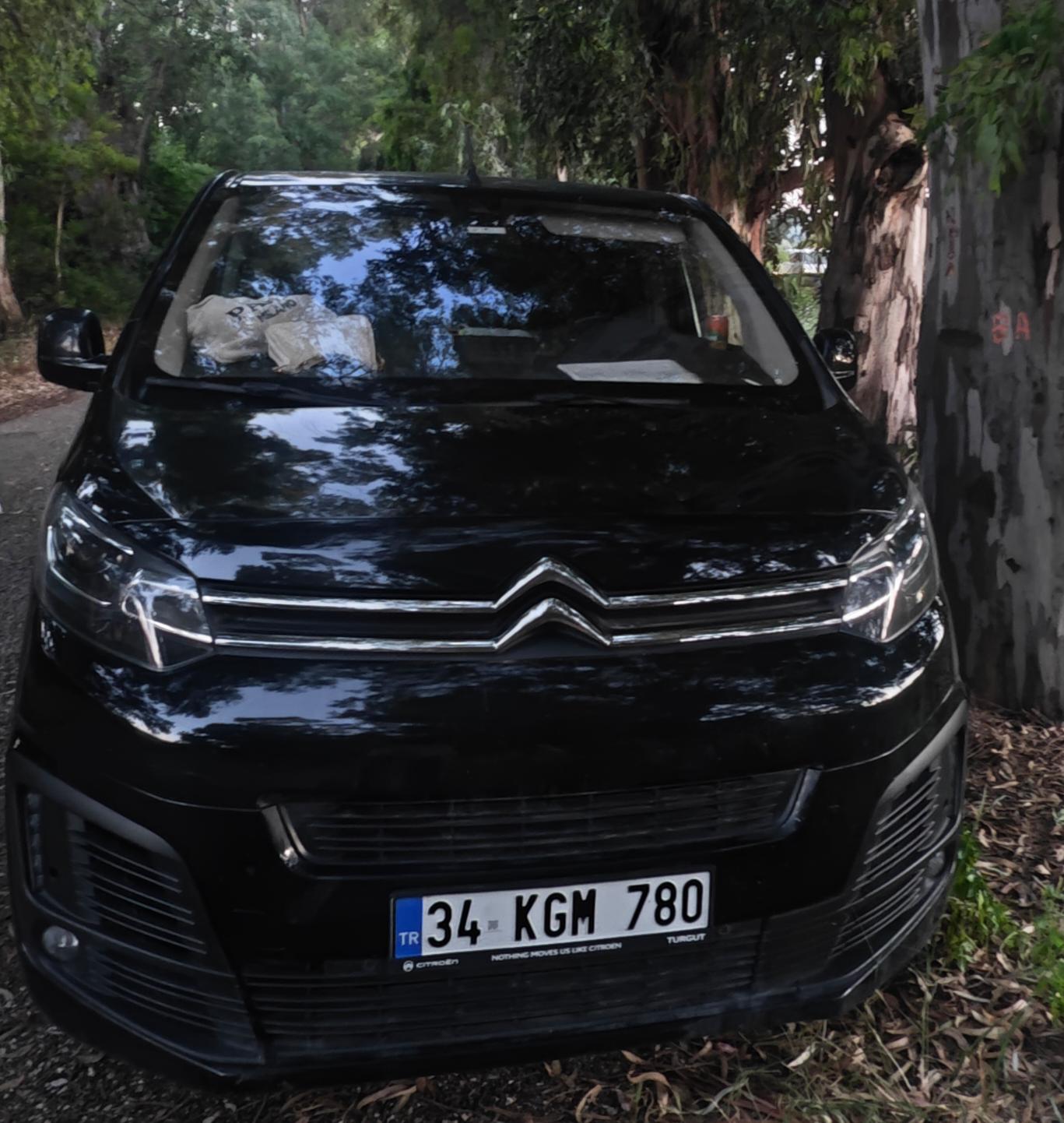 Site içi VIP ulaşım aracı